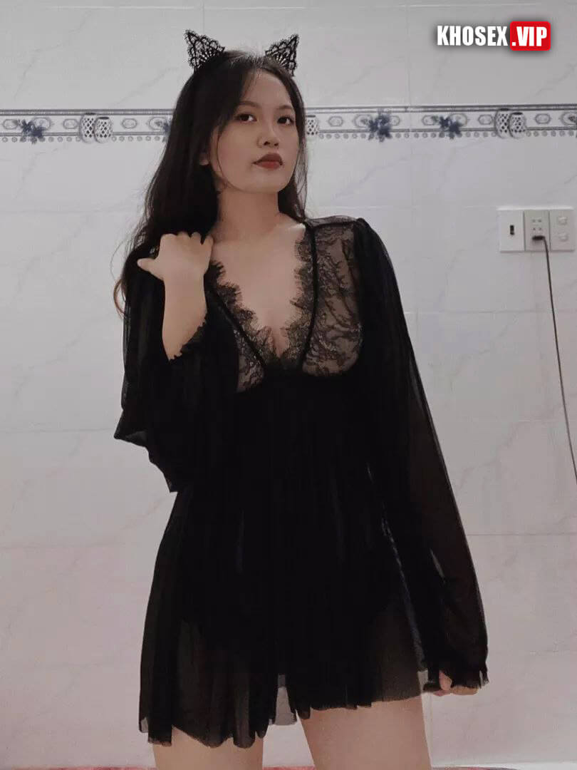 Chịch em rau mình dây bướm múp không lông rên la - Hình 03