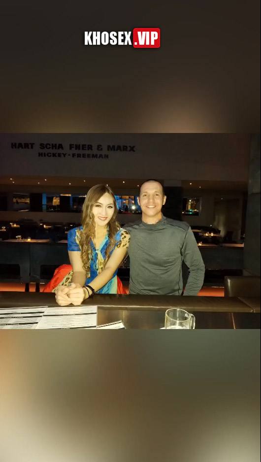 Clip sex Tây trọc Travelvids chịch em Hot girl Meiling Jin (Bản Full) - Hình 02