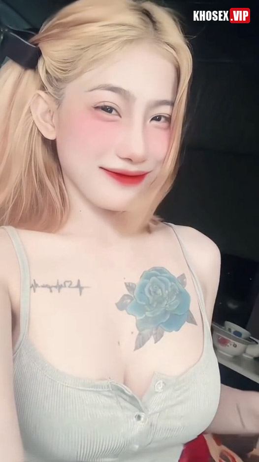 Siêu phẩm Clip sex em Bảo Trân 2k4 thủ dâm và địt nhau với bạn trai - Hình 02