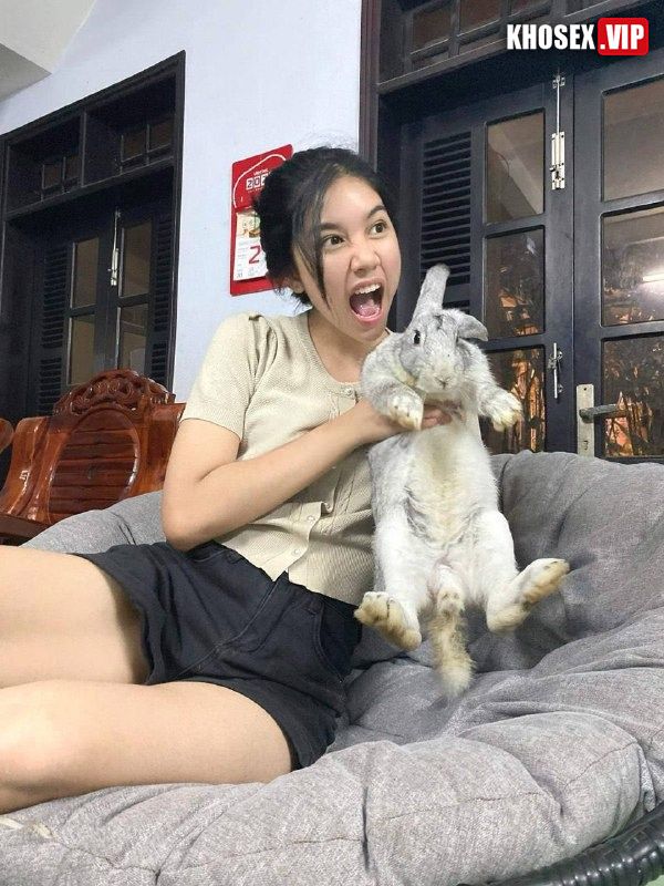 Địt em người yêu sinh viên xinh dâm ra nước trắng - Hình 05