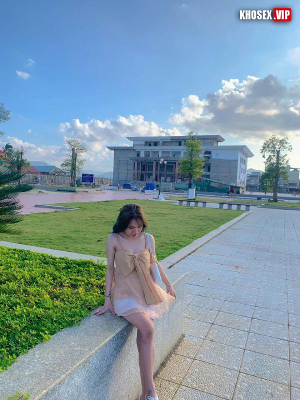 Em đang rửa chén mà anh vén váy đòi chịch - Hình 03