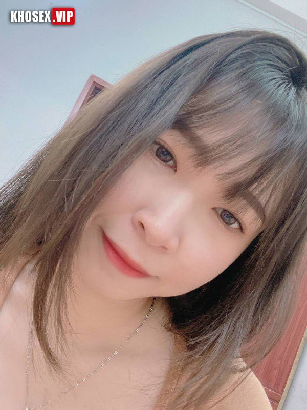 Em gái xinh bú cu anh người yêu cực phê rồi bị chịch rên la - Hình 03