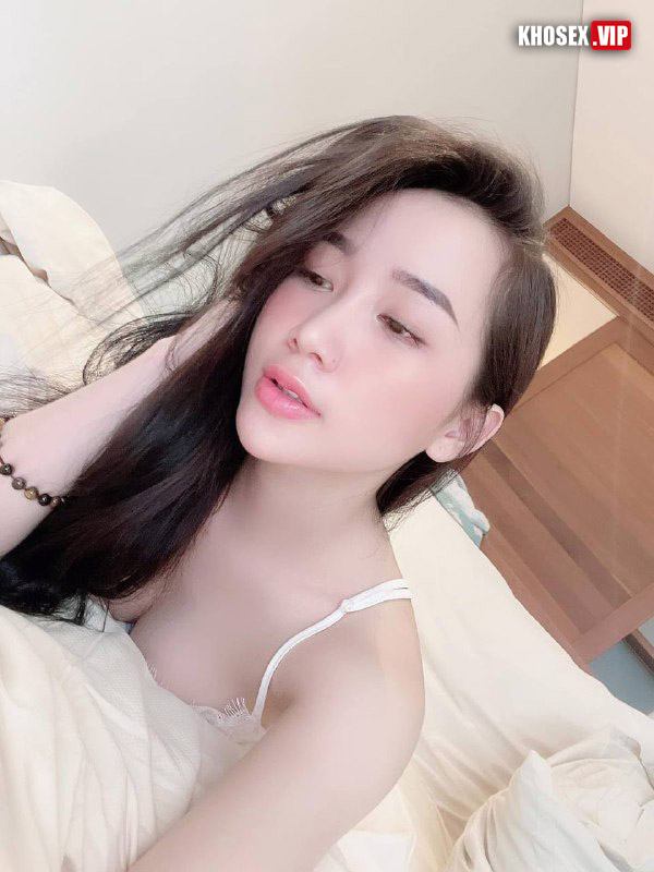 Lộ clip sex em Yến Đỗ cô chủ shop dễ thương (Bản mới update 04-2025) - Hình 08
