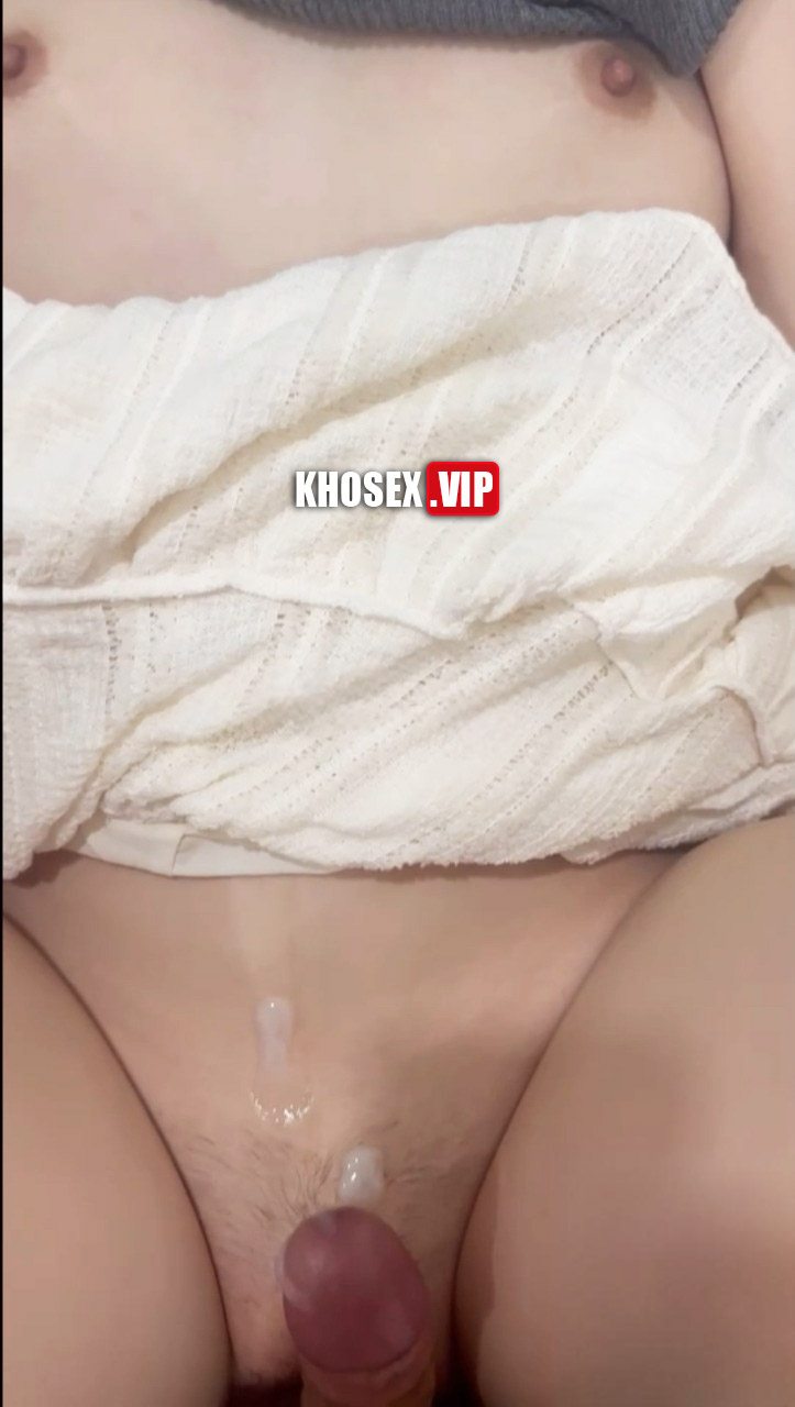 Nhân trần bé Tây Ninh xinh xắn vú to lồn múp - Hình 07