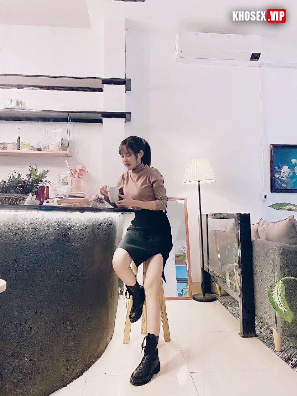 Bóp vú em người yêu địt em đến ra nước trắng - Hình 01