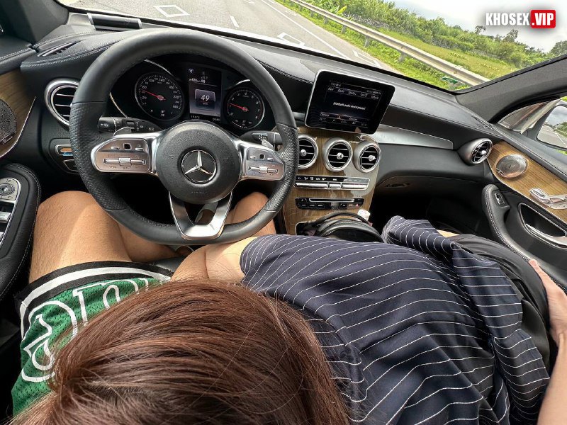 Vợ loli dâm đãng vừa bú vừa đụ em mới thỏa cơn nứng - Hình 09