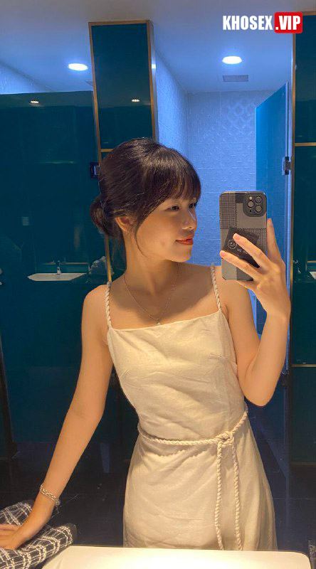 Vợ trẻ đam mê bạo dâm BDSM thích nhét buồi tận họng địt cả 2 lỗ (Full Clip + Pic) – P2 - Hình 09