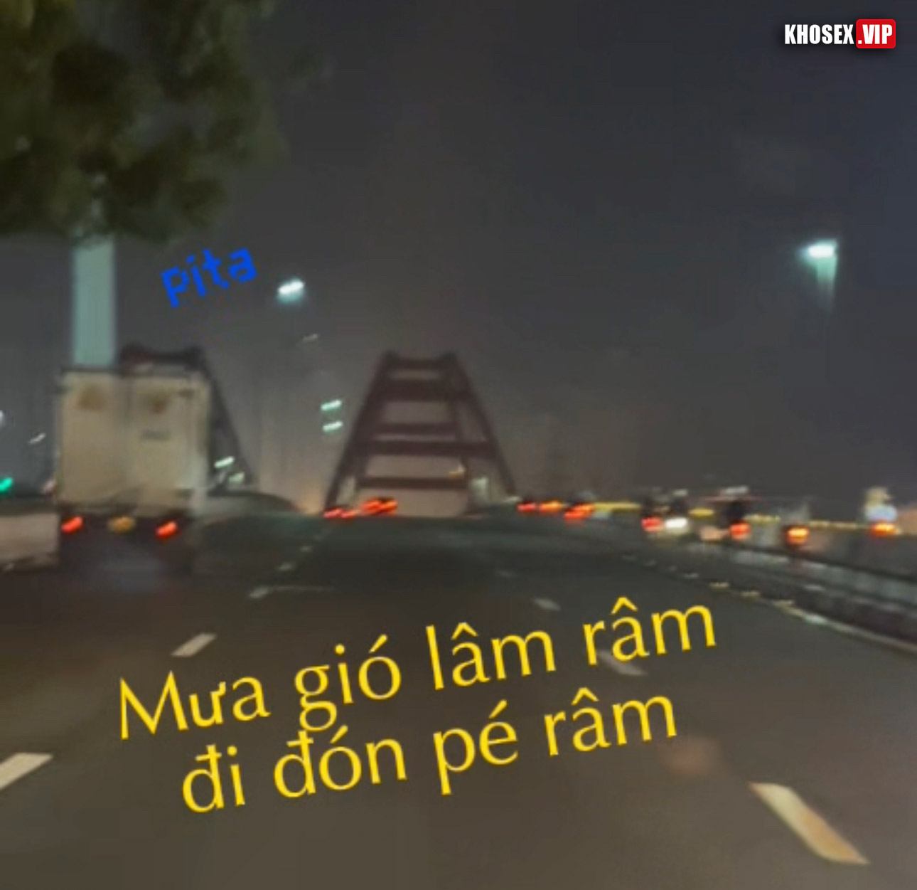 Checker Pita bé yêu bắt bắn trong mới phê - Hình 01