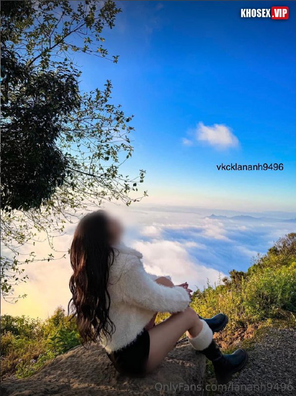 Clip sex vkcklananh9496 doggy trong thang máy - Hình 15