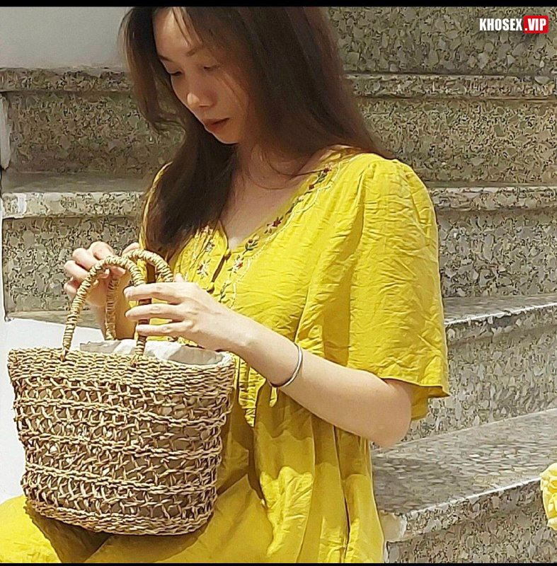 Lộ clip sex gái xinh cưỡi ngựa hôm qua anh đụ em mấy hiệp chảy gì nổi - Hình 02