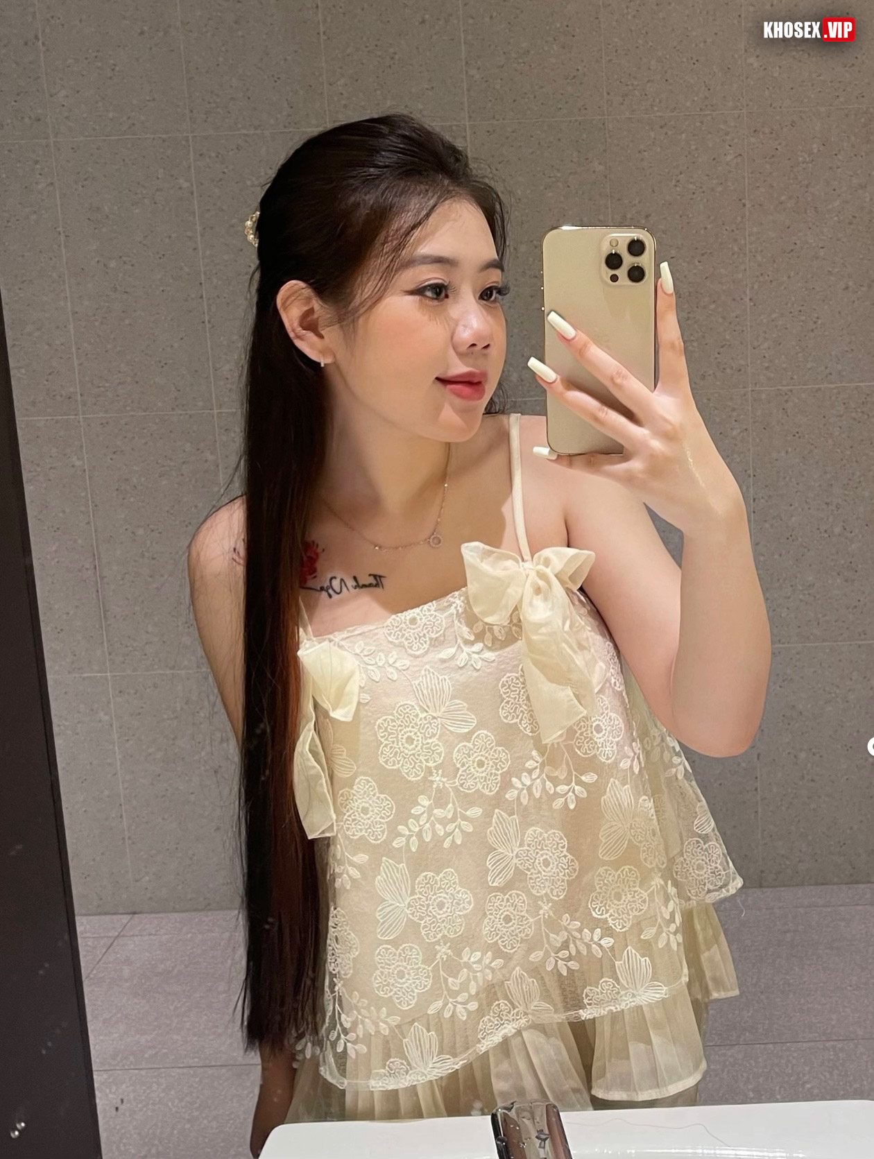 Lộ clip sex Tiktoker dâm xinh yêu làm SGBB bị bố đường chịch rên la thảm thiết - Hình 01