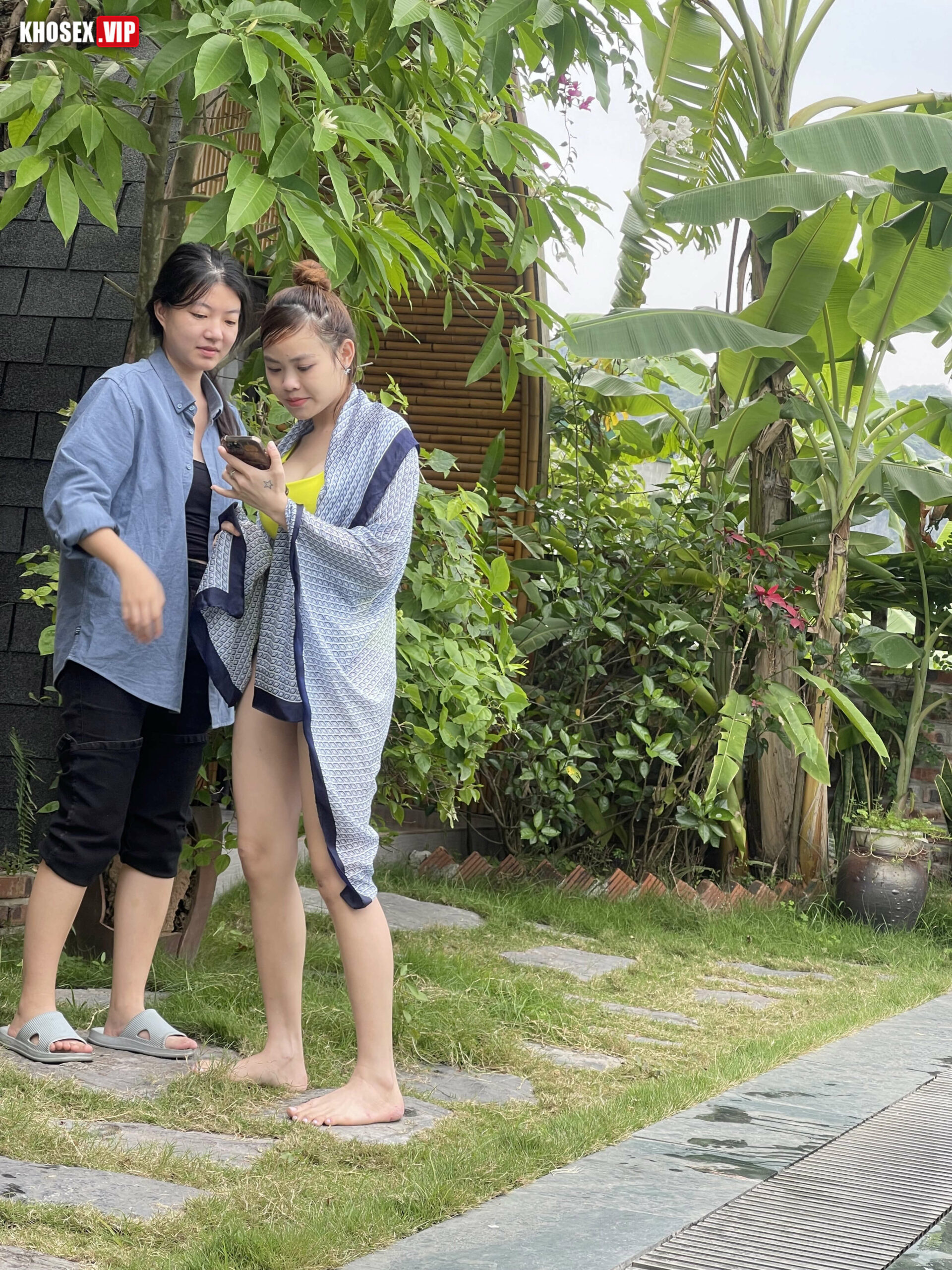 Doggy em sinh viên mông to thích buồi lạ - Hình 05