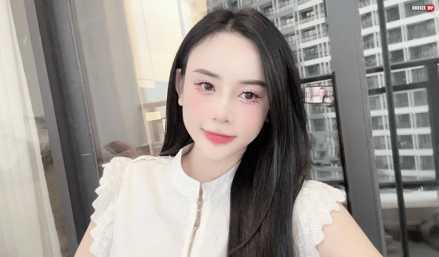 Lộ clip sex địt em Tiểu Long Nữ (Clip + Pic) - Hình 06