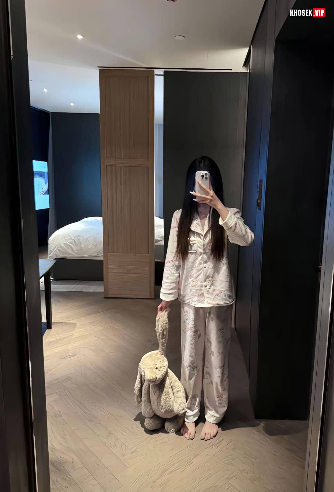 Lộ clip sex địt em Tiểu Long Nữ (Clip + Pic) - Hình 12