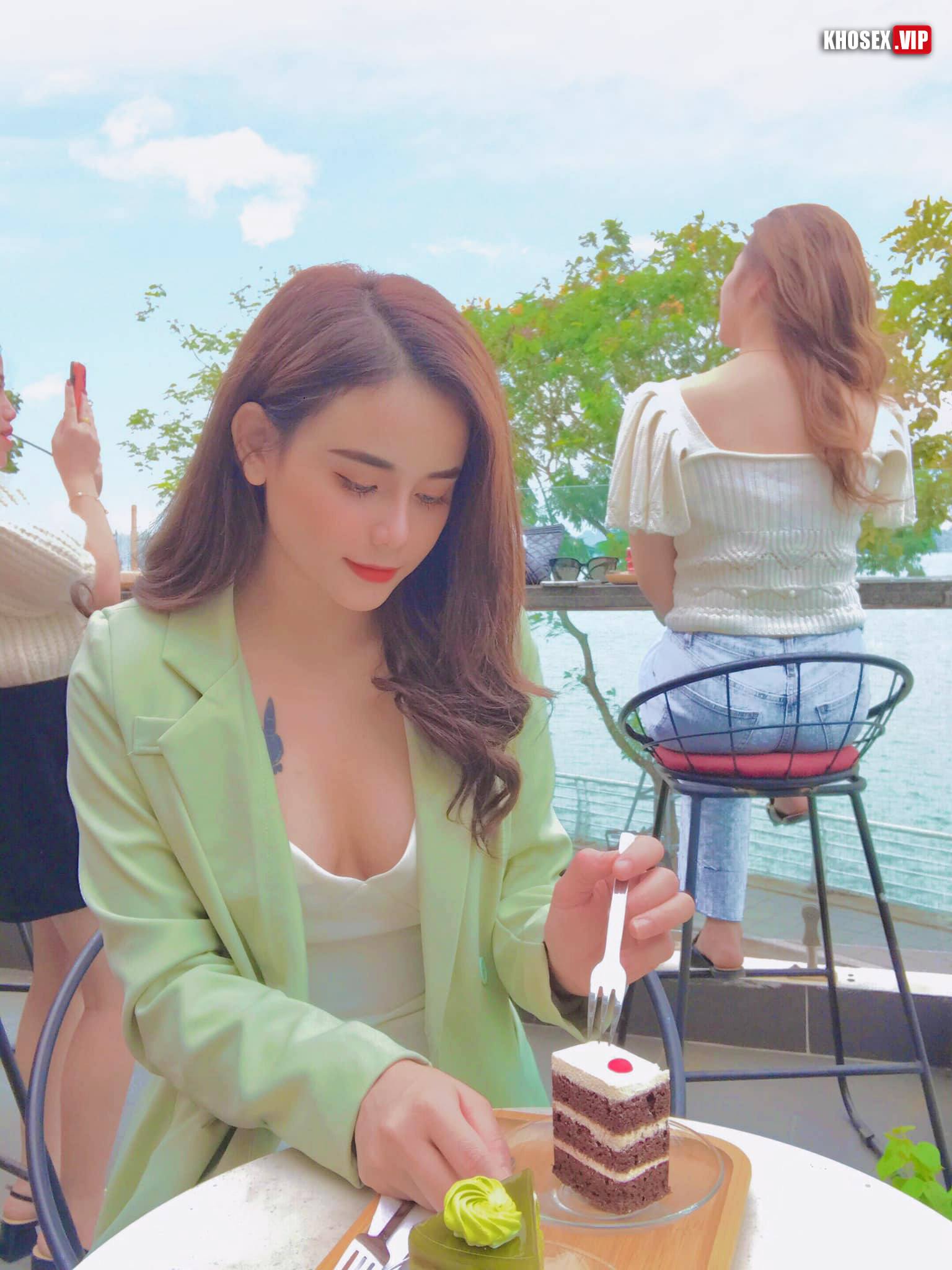 Lộ clip sex địt em Tiểu Long Nữ (Clip + Pic) - Hình 15