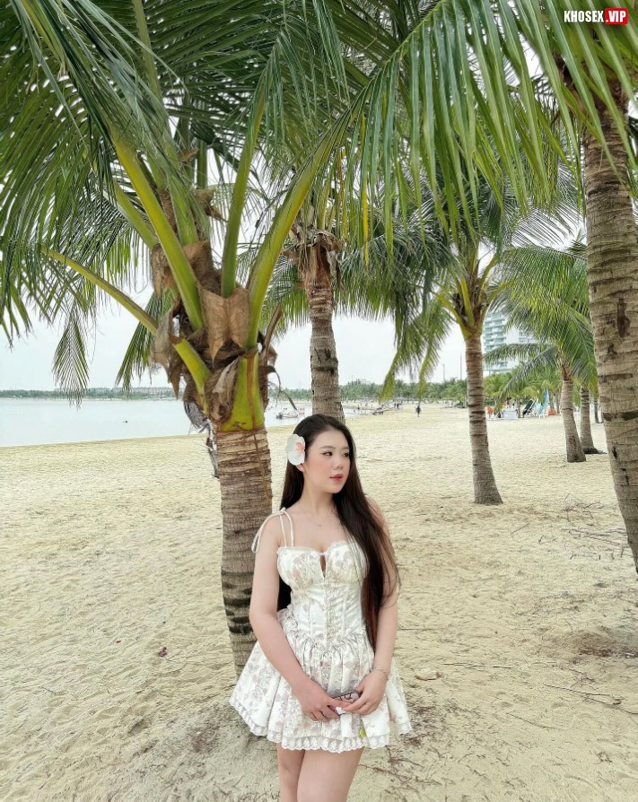 Lộ clip sex Tiktoker dâm xinh yêu làm SGBB bị bố đường chịch rên la thảm thiết - Phần 2 - Hình 04