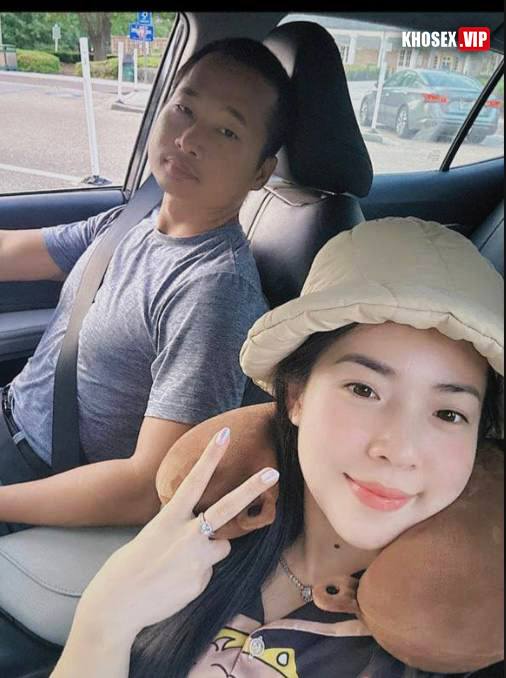 Cặp vợ chồng tự quay địt khẩu dâm nắc mạnh lên chồng bắn hết vô (Full Clip + Pic) - Hình 01