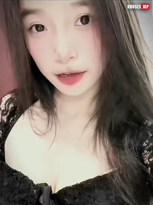 Chịch em người yêu tê hết lồn trên ghế tình yêu - Hình 01