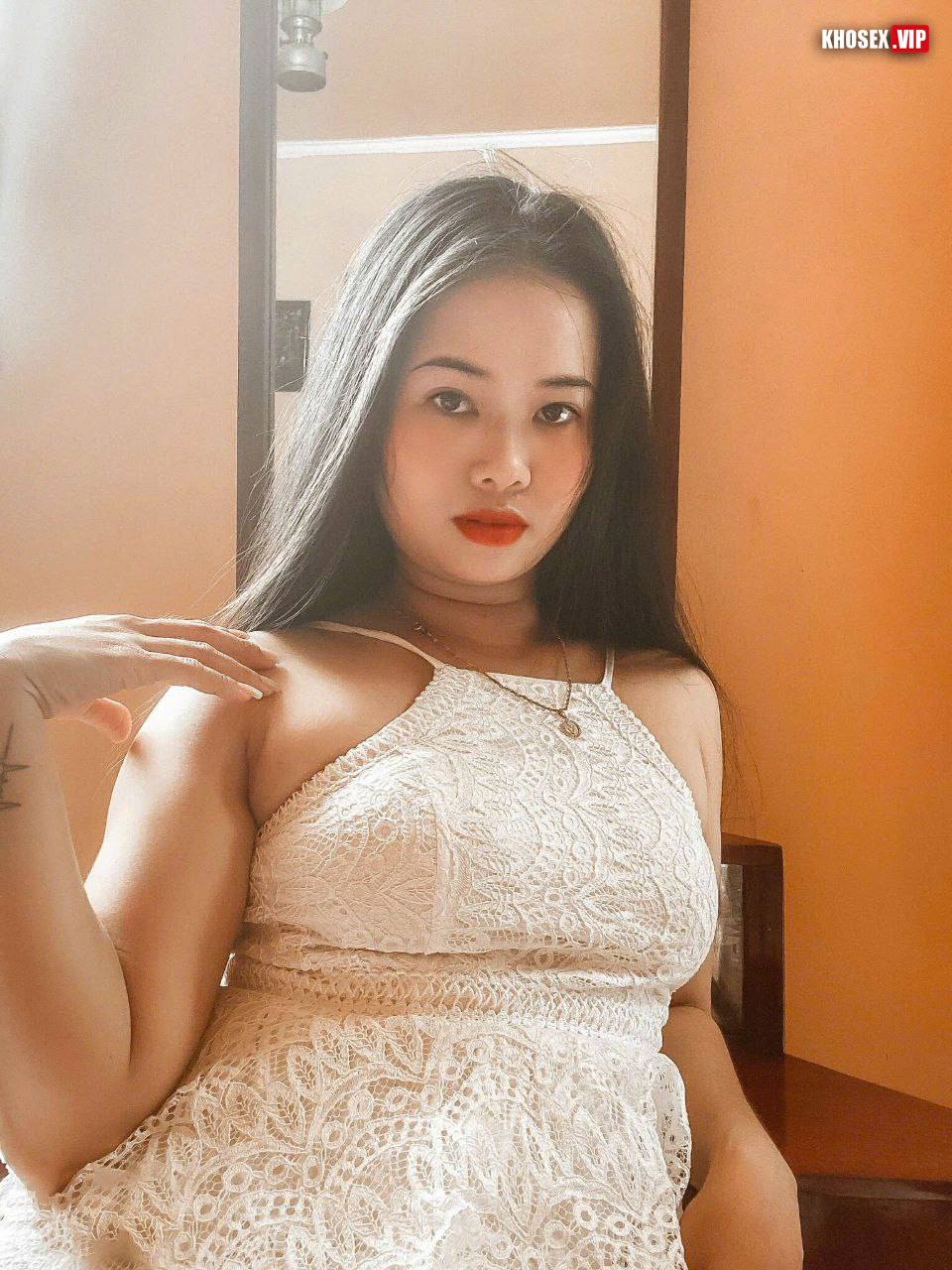 Chồng địt phê quá vợ cầm luôn điện thoại để quay - Hình 01