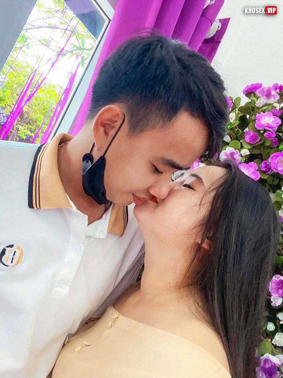 Chồng địt phê quá vợ cầm luôn điện thoại để quay - Hình 03