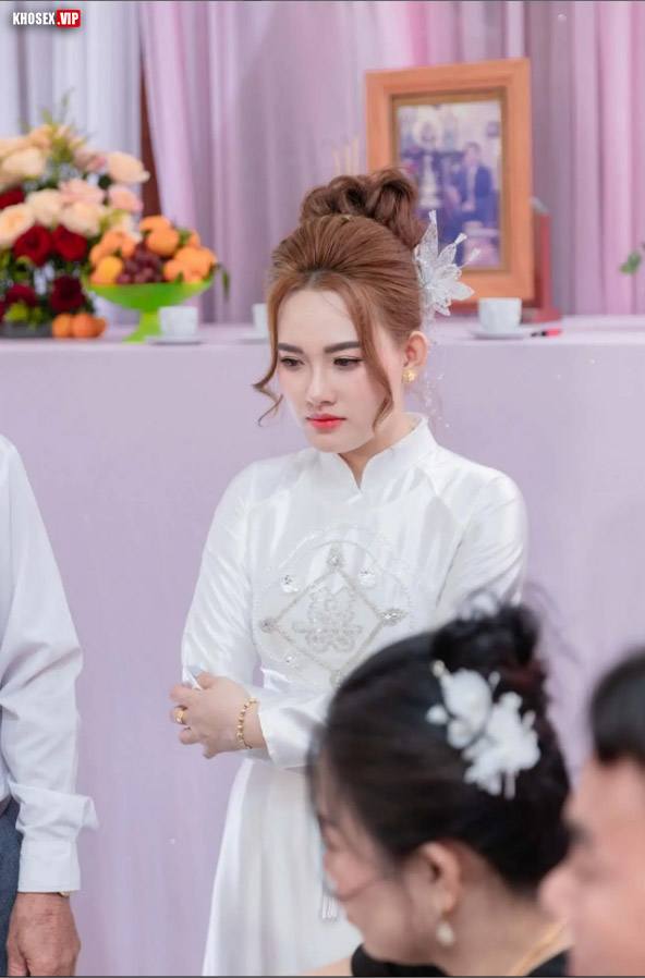 Clip sex Chú rể địt cô dâu trong đám cưới Phần 2 hậu sau đám cưới (Full clip + Pic) - Hình 05