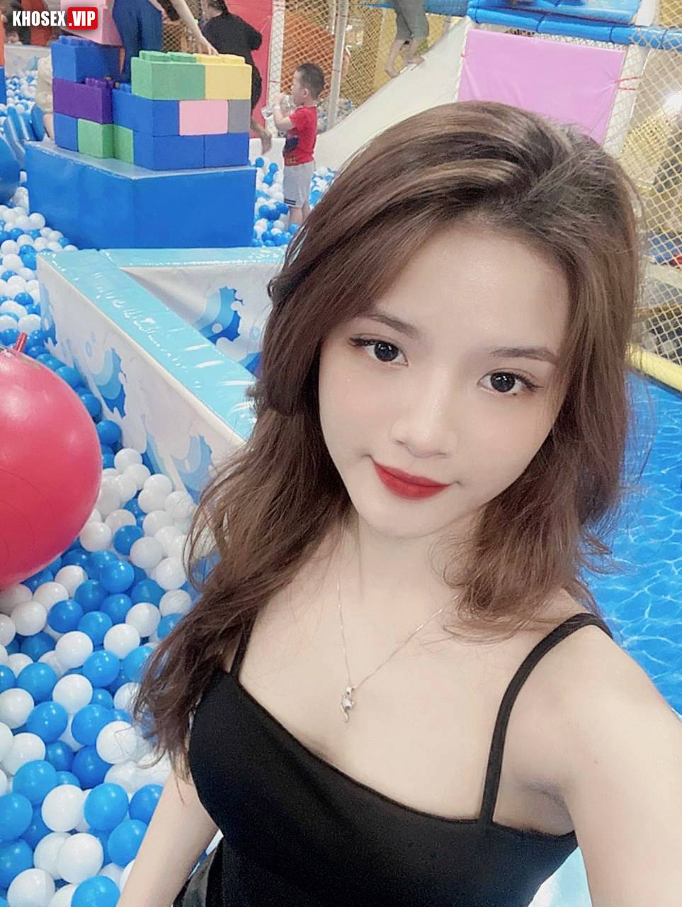 Nhìn mặt em thỏa mãn là biết em lên đỉnh mấy lần rồi - Phần 2 - Hình 02