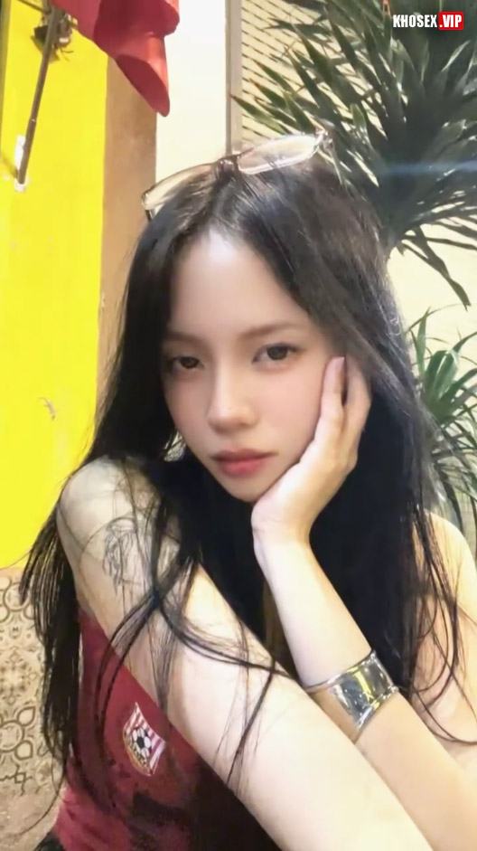 Chịch em Thanh Thảo 2k4 Tân Bình khẩu dâm siêu nứng - Hình 02