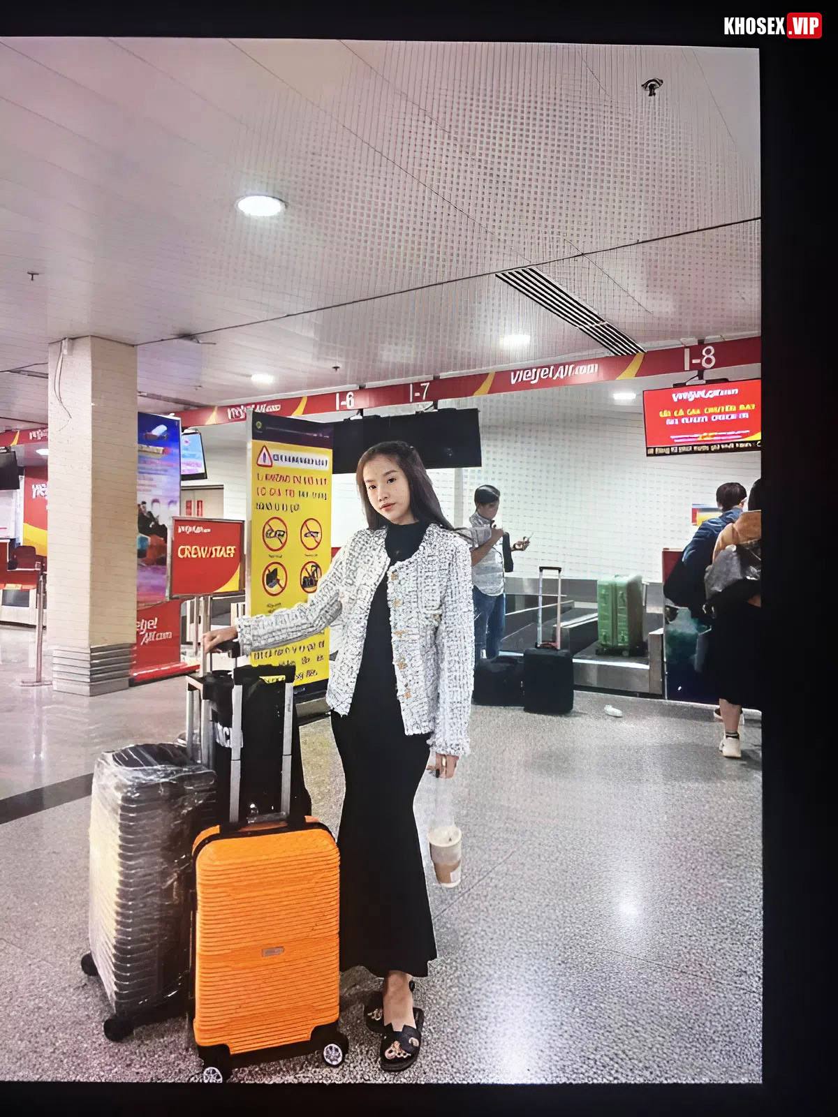 Chồng xăm trổ địt vợ mình dây rên rỉ cực nứng (Full Clip + Pic) - Hình 26