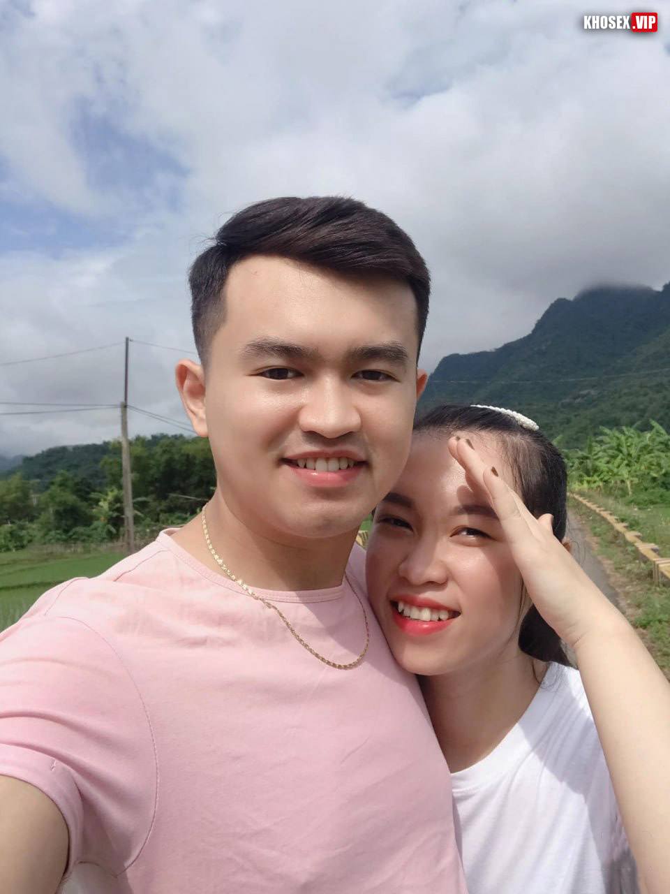 Clip sex Cô giáo Tây Bắc mặc áo dài đỏ địt với chồng cực dâm (Full Clip + Pic) - Hình 23