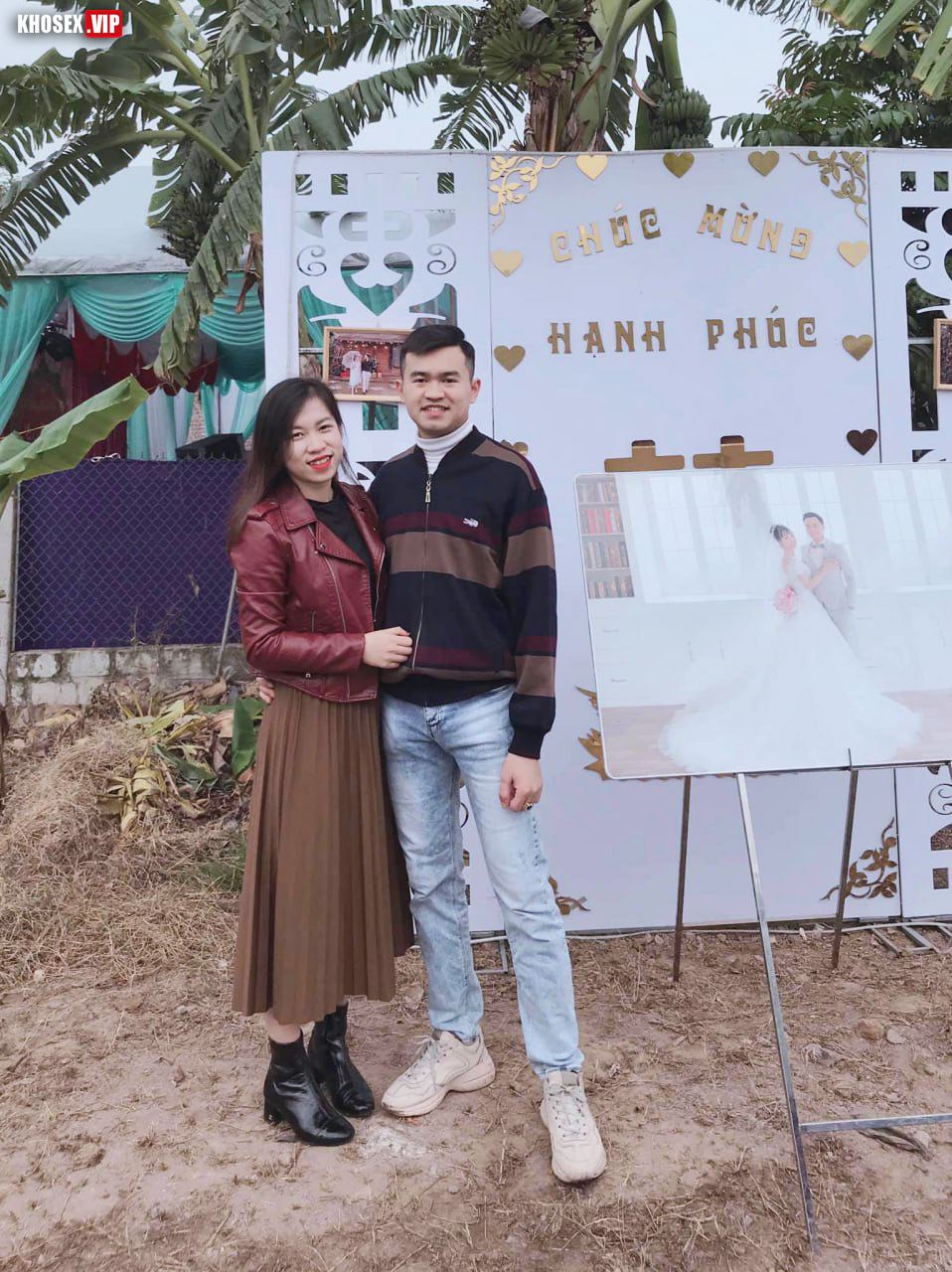 Clip sex Cô giáo Tây Bắc mặc áo dài đỏ địt với chồng cực dâm (Full Clip + Pic) - Hình 33