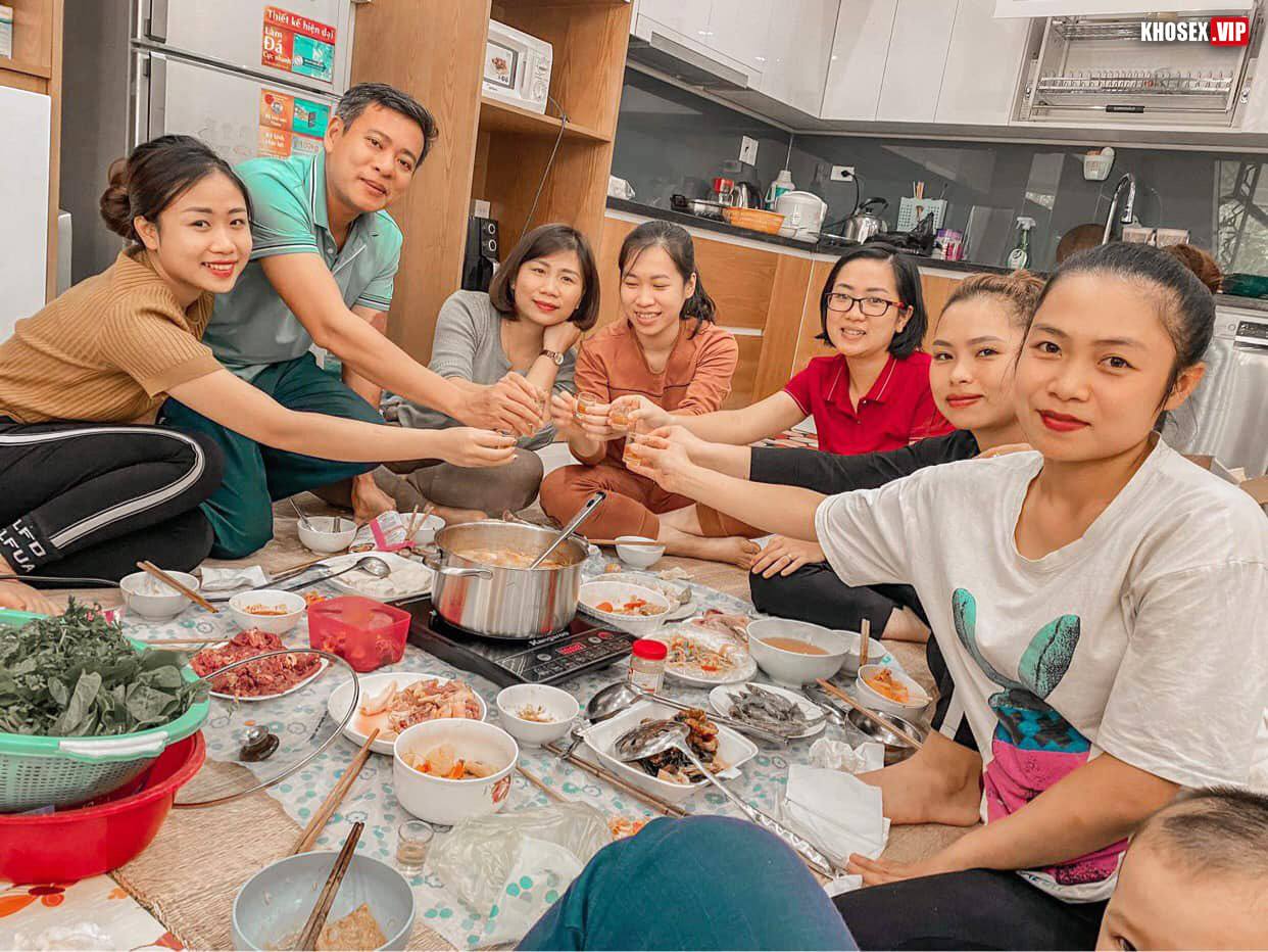 Clip sex Cô giáo Tây Bắc mặc áo dài đỏ địt với chồng cực dâm (Full Clip + Pic) - Hình 39