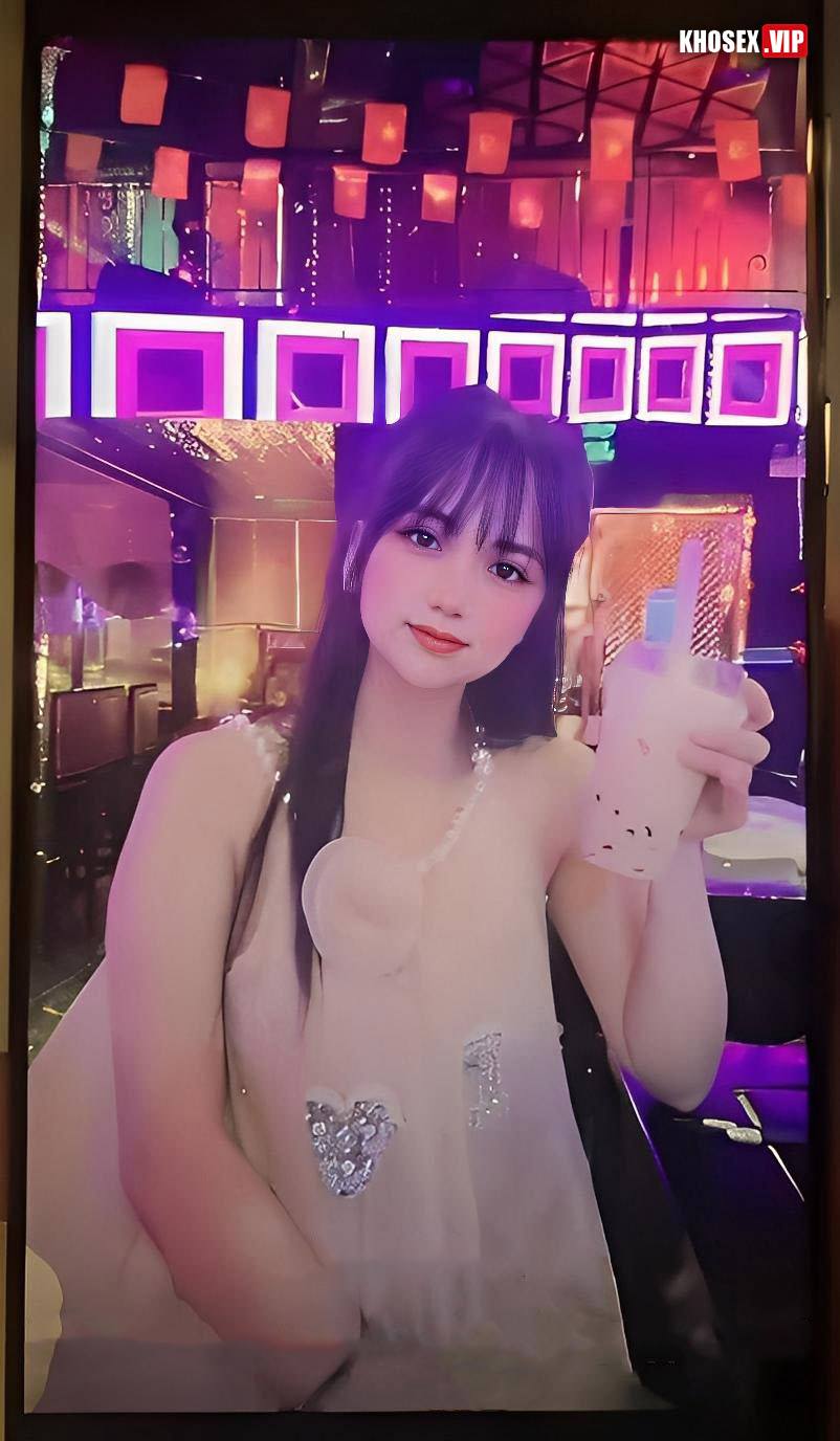 Clip sex Tàu khựa qua việt nam chơi gái - Phần 12 (Em Thỏ) - Hình 03