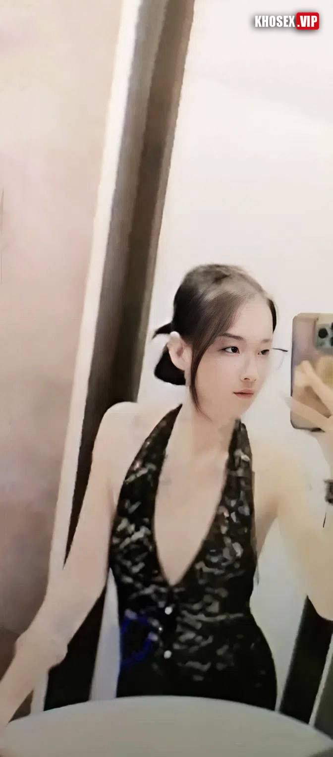 Clip sex Tàu khựa qua việt nam chơi gái - Phần 14 (Tay vịn Hoài Thu 98 B&B KTV Bắc Ninh) - Hình 01