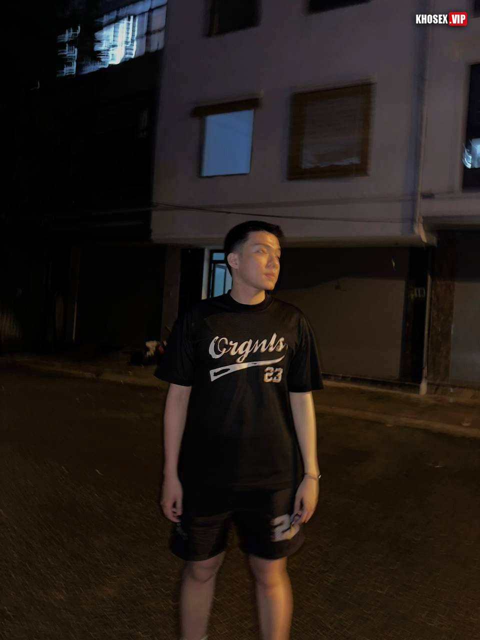 Hà Quỳnh Trang cô bé quàng khăn có cặp vú siêu phẩm lộ clip sex với bạn trai (Full Clip + Pic) - Hình 15