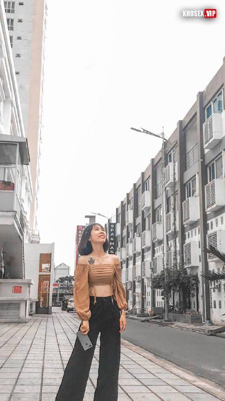 Lộ clip sex cặp vợ chồng đụ khẩu dâm trên ghế tình yêu - Hình 06