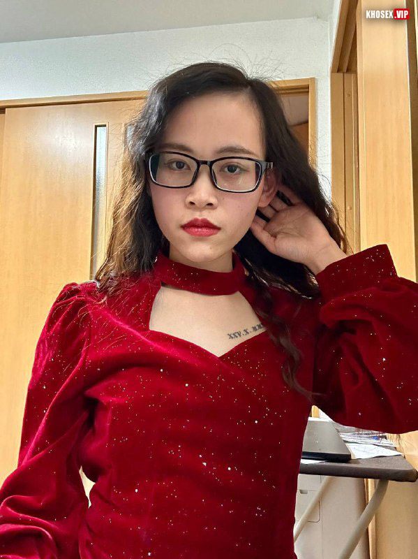 Lộ clip sex đụ em người yêu đeo kính có cái lồn dâm cực múp (Full Clip + Pic) - Hình 07