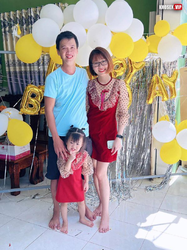 Vợ giáo viên dâm đãng chơi cả 2 lỗ làm em sướng co giật - Hình 01