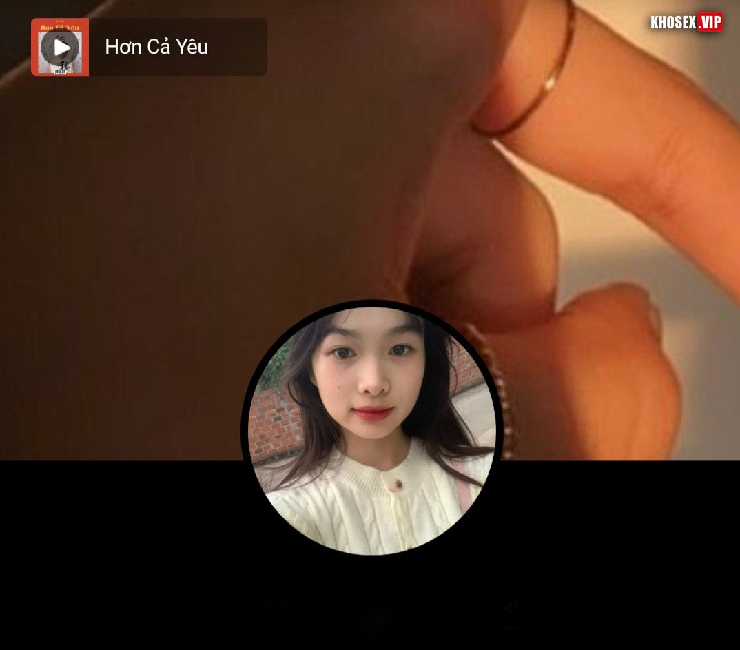 Địt em gái 2k6 mình dây dâm xinh - Hình 01