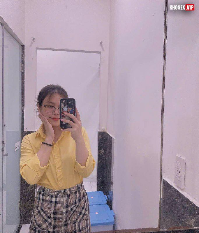 Em người yêu mông to cưỡi ngựa rên rỉ dâm đãng phê cả buồi (Full Clip + Pic) - Hình 02