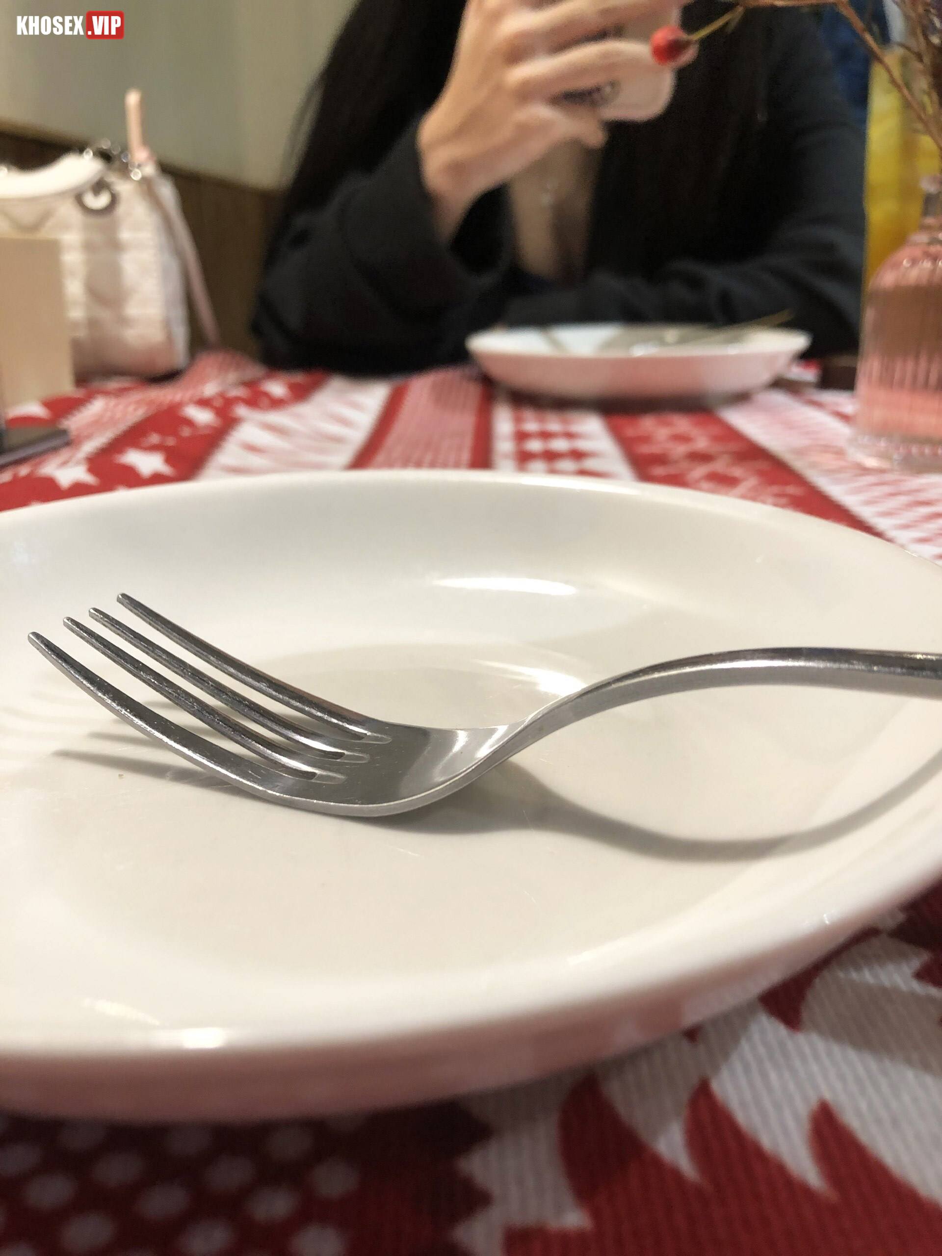 Gạ chịch bạn của em gái học lớp 11 2k9 - Hình 05