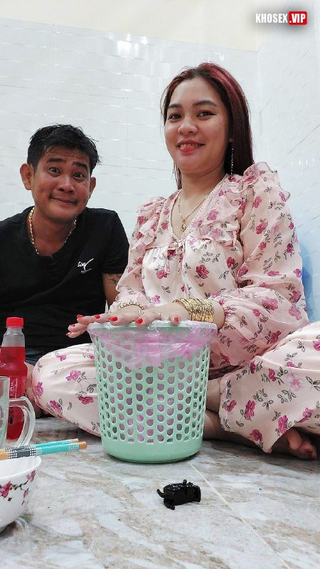 Cặp vợ chồng phượt thủ bú lồn chịch vợ xuất trong (Full Clip + Pic) - Hình 06