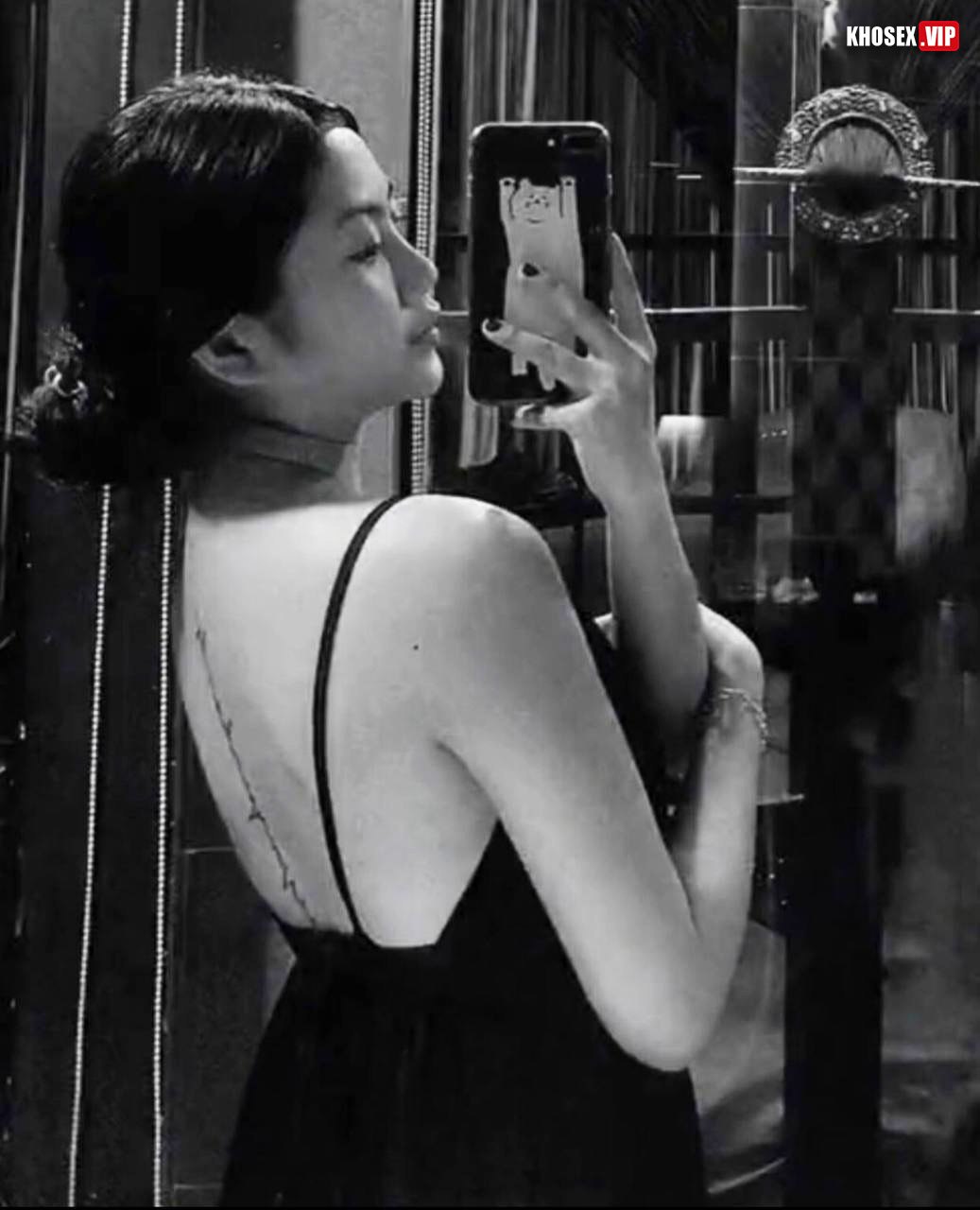 Chịch em mẫu ảnh vú to xinh ngon trong nhà nghỉ - Phần 2 - Hình 16