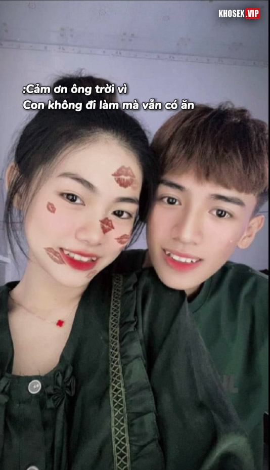 Lộ clip sex Diễm Hương 2k6 mặt dỗi dễ thương - Hình 01