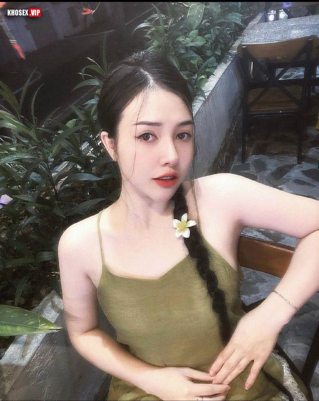 Anh địt sâu vô lồn em hả sướng quá anh - Hình 01