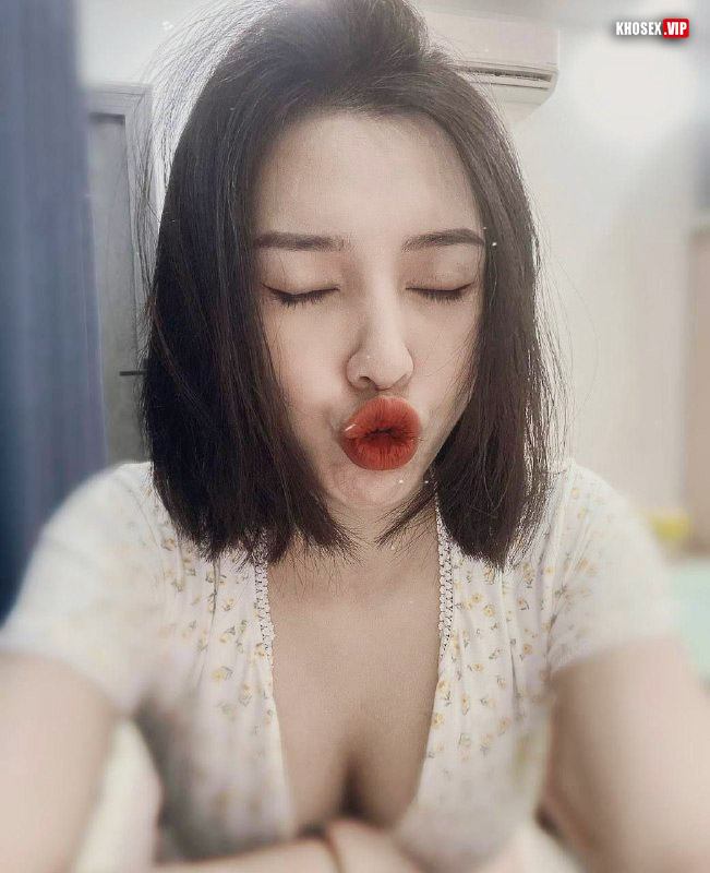 Anh địt sâu vô lồn em hả sướng quá anh - Hình 04