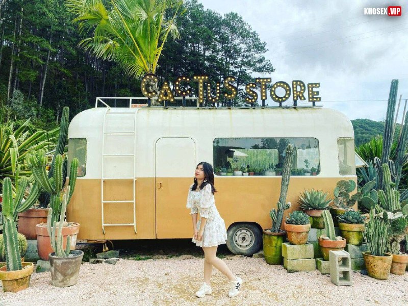 Cặc to chịch em người yêu sướng rên (Full Clip + Pic) - Hình 01