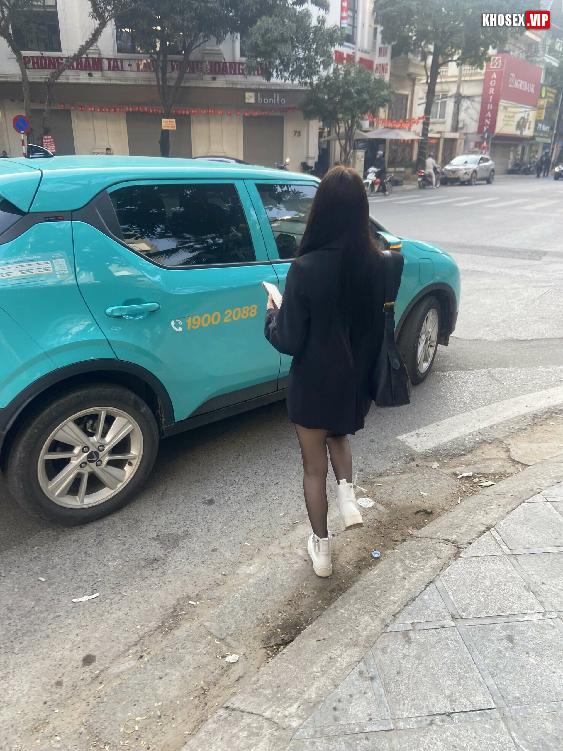 Chịch em fwb lần cuối trước khi em lấy chồng - Hình 01