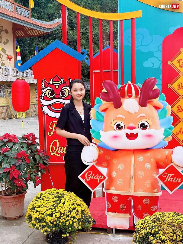 Chồng địt vợ sướng lồn chảy nước sướng rên rỉ (Full Clip + Pic) - Hình 05