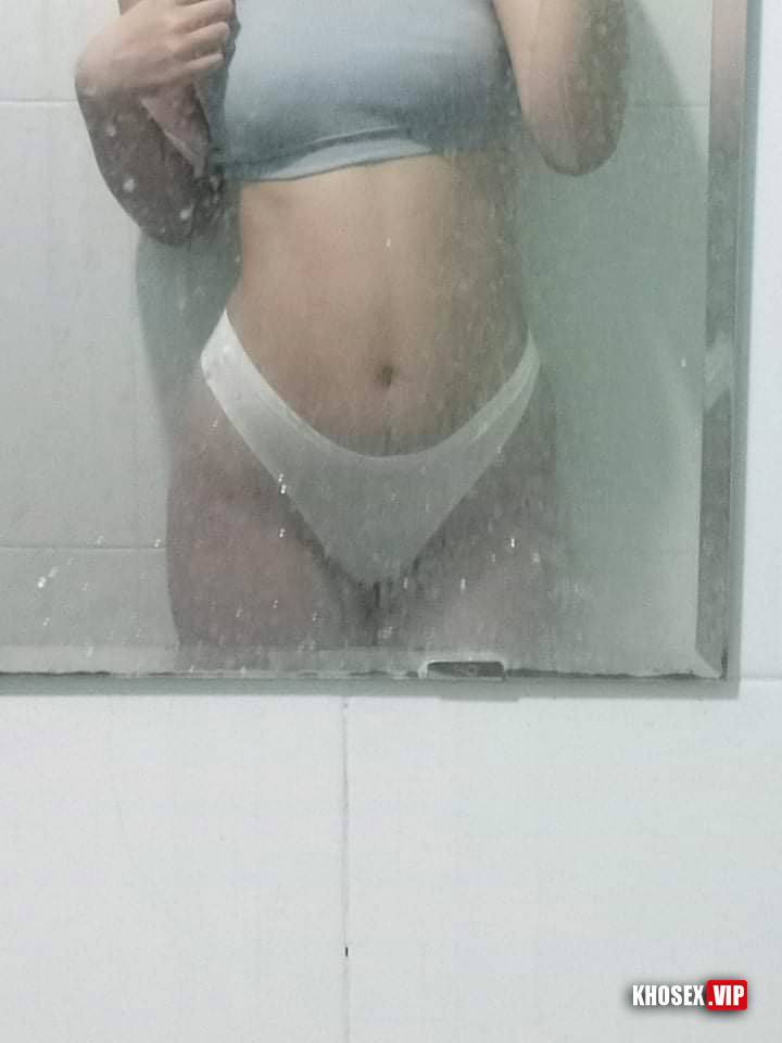 Clip sex đụ bé nyc 2k5 học lớp 10 - Hình 02