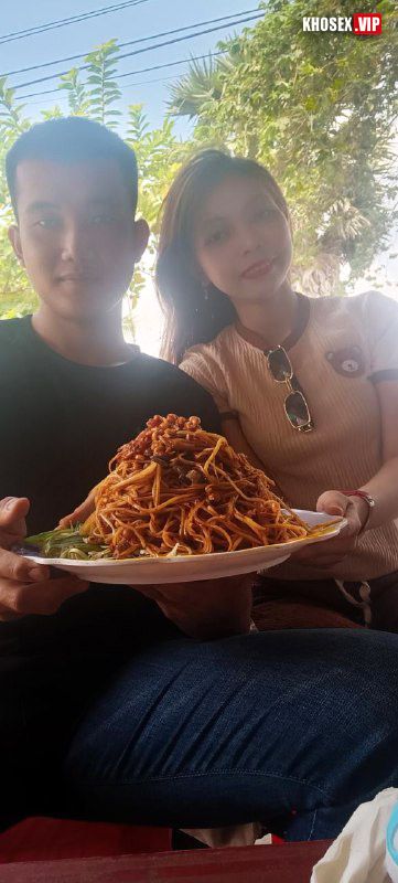 Con vừa ngủ là đè vợ ra mà chịch - Hình 01